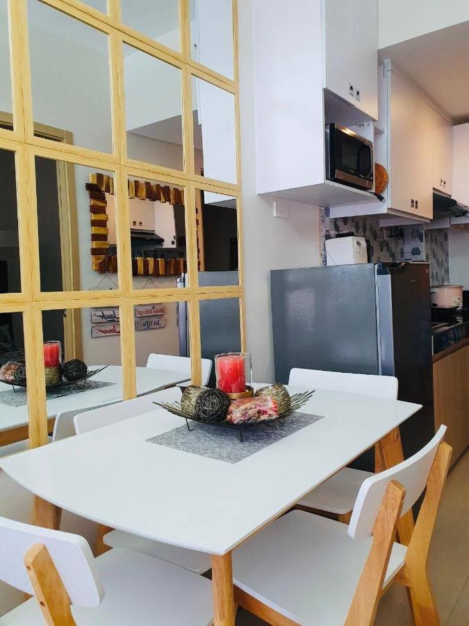 2 Bedroom Condo Vine Residences Quezon City With Pool Wifi Karaoke Board Games Netflix Extérieur photo