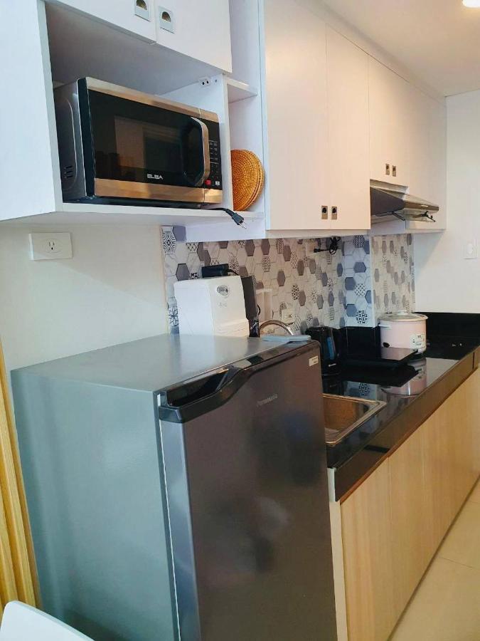 2 Bedroom Condo Vine Residences Quezon City With Pool Wifi Karaoke Board Games Netflix Extérieur photo